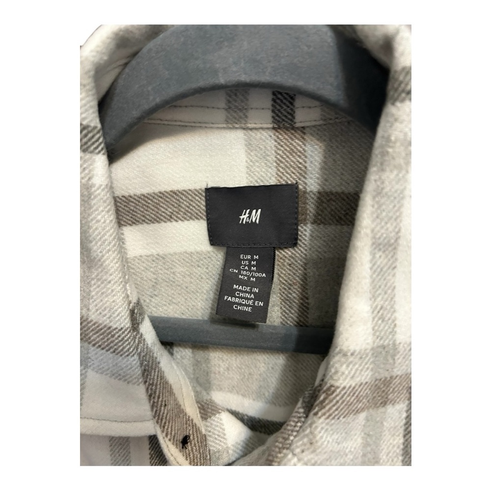 H&M Men's Checkered Shirt Jacket - Cream and Brown medium - Picture 2 of 6